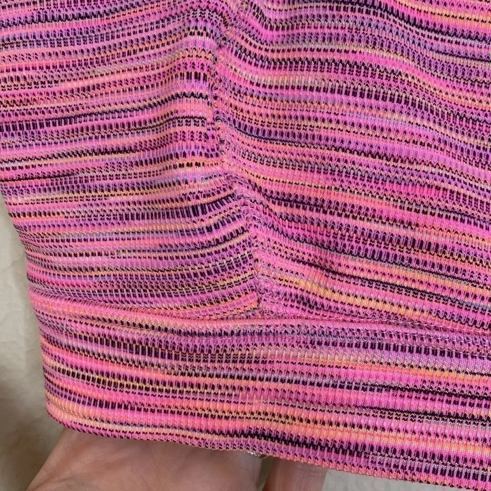 Free People movement pink sports bra hidden pocket Sz medium